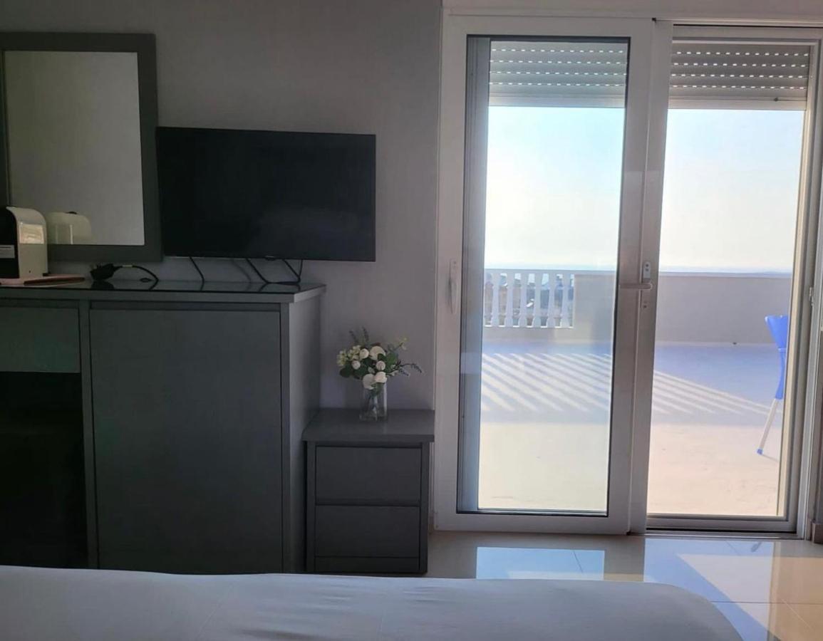 Vila Chelsea Εξαμίλιο Εξωτερικό φωτογραφία